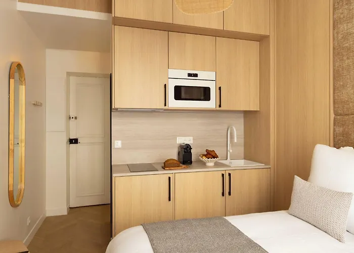 Charming Cosy - 2p - Gare Saint Lazare Париж